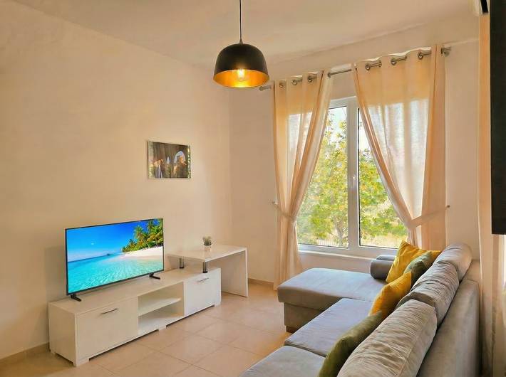 Ganze Wohnung, George in Ishëm, Albanien