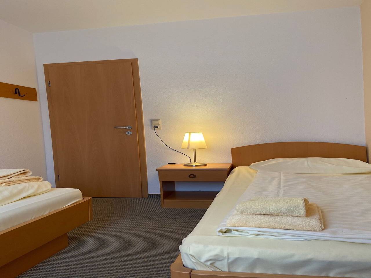 Ganze Wohnung, Ferienwohnung für 4 Personen mit Garten in Willingen, die Mittelgebirge