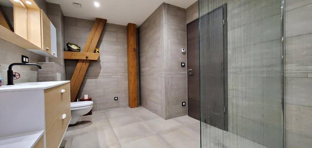 Location de vacances pour 4 personnes, avec terrasse et jacuzzi dans Hésingue - 4