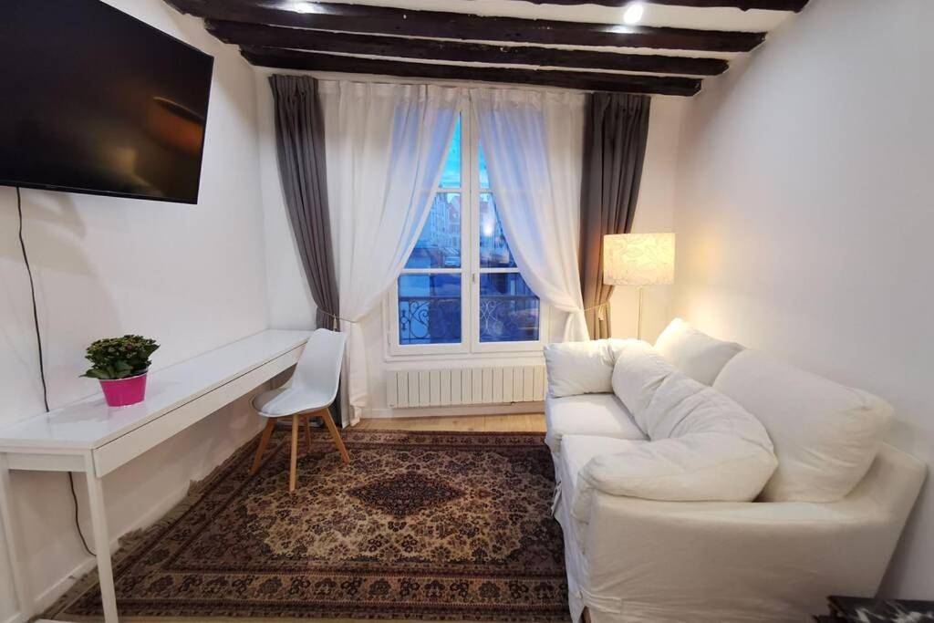 Appartement entier, 3min Rer - Hypter Center St Germain En Laye - Wei&Pei Apartment in Saint-Germain-en-Laye, Yvelines
