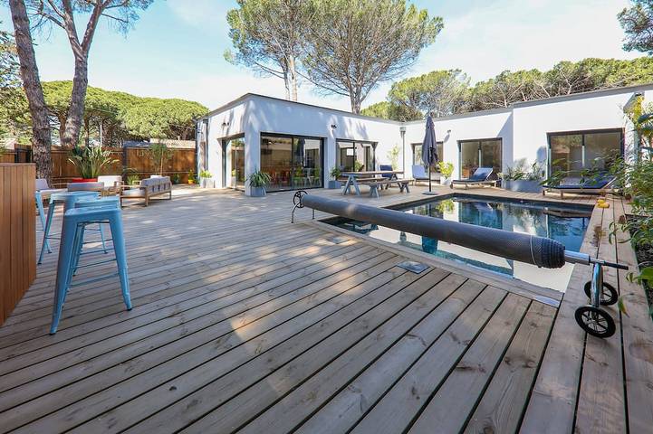 Maison de vacances pour 11 personnes, avec Terrasse à Aigues-Mortes