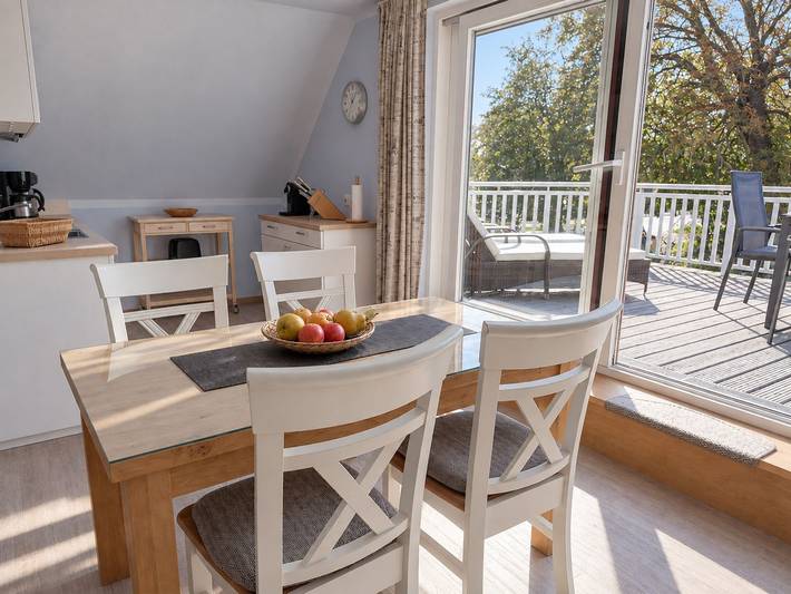 Ganze Wohnung, Ferienwohnung in zentraler Lage und nur wenige Schritte bis zum Strand in Ahrenshoop, Fischland