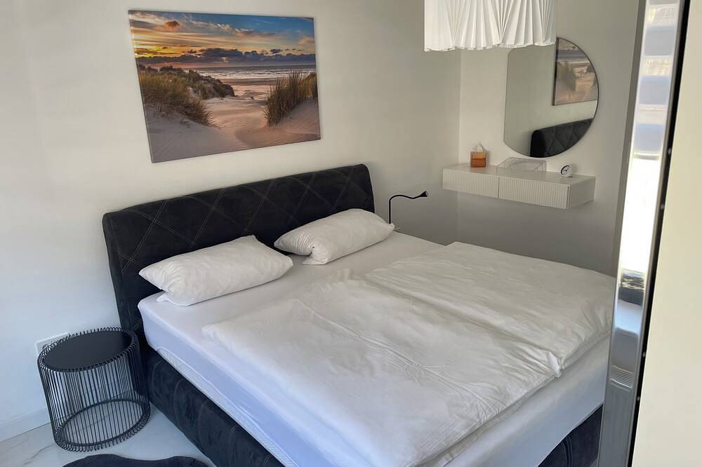 Ganze Wohnung, Zentrales Apartment mit Xxl Tv/Wlan,Vollküche & Kamin in Wuppertal, Bergisches Land