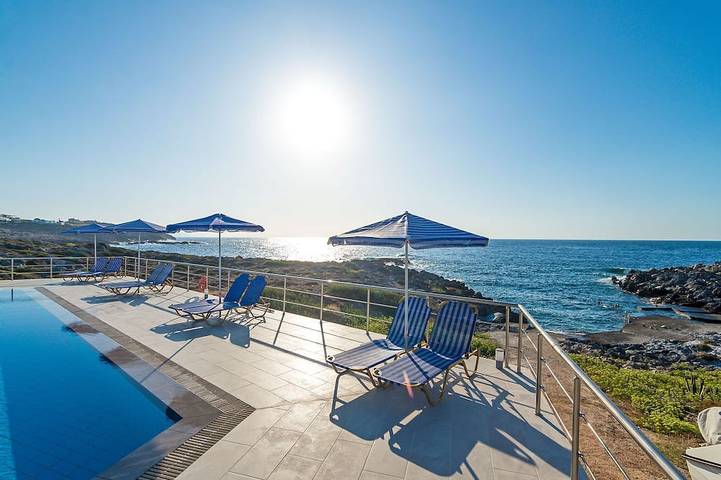 Ferienwohnung für 5 Personen, mit Garten und Balkon sowie Pool