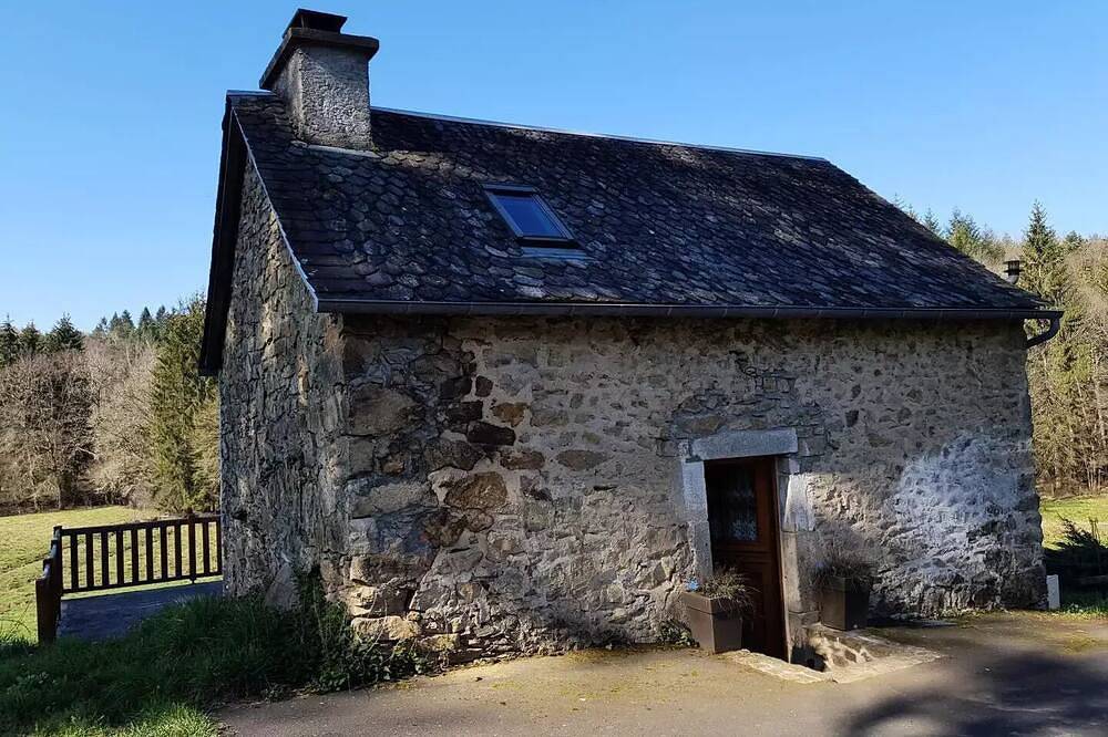 Gîte de France Le bakery of Prades 2 ears - Gîte de France 2 people in Soursac, Región de Tulle