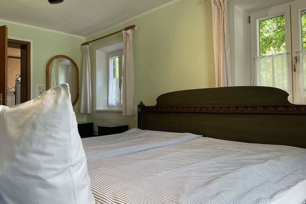 Ganze Wohnung, Gemütliche Wohnung links eini -2 Personen, 35qm, 1 Schlafzimmer mit Kamin in Schwarzbach, Bad Reichenhall
