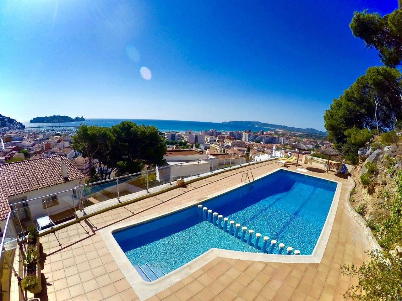 Two-Bedroom Apartment in l'Estartit, Torroella de Montgrí