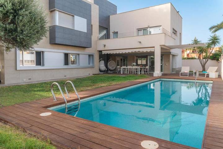 Chalet para 8 personas, con piscina y jardín, Se admiten mascotas en Poniente Almeriense - 2