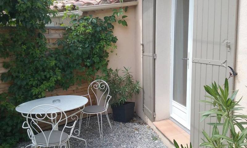 Maison d’hôte pour 2 personnes, avec vue ainsi que jardin et terrasse à Moustiers-Sainte-Marie - 4