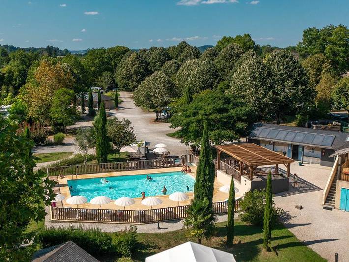 Tente, avec Terrasse et Piscine
