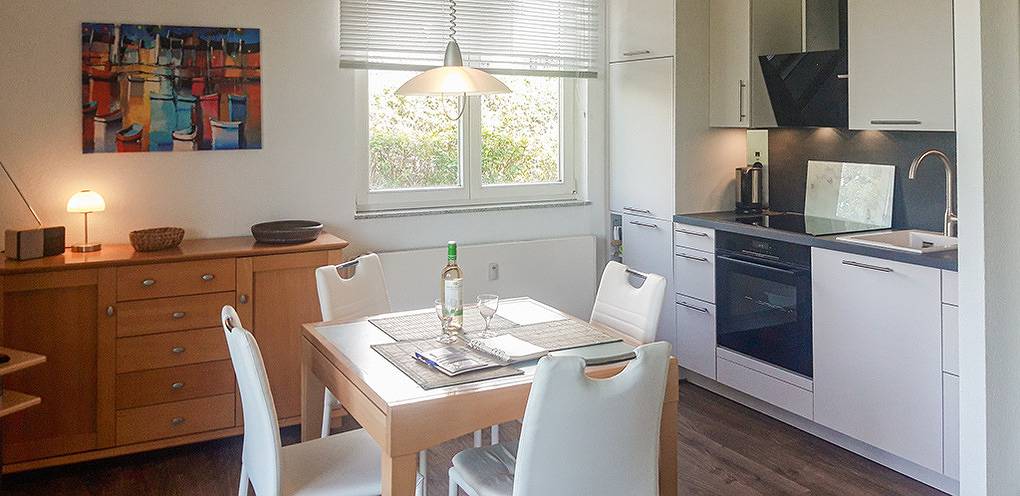 Apartamento vacacional entero, Fewo Stadtvilla "Am Seeufer" in Waren (Müritz), Lago Müritz