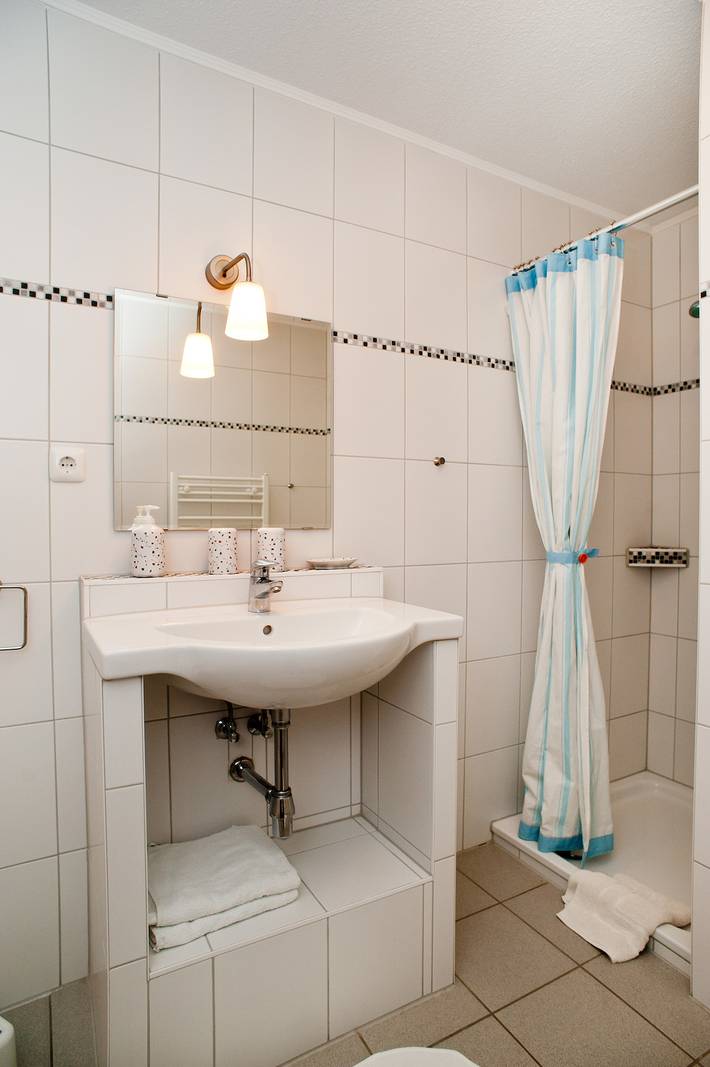 Ferienwohnung für 2 Personen, mit Balkon und Garten in Bisdorf - 2