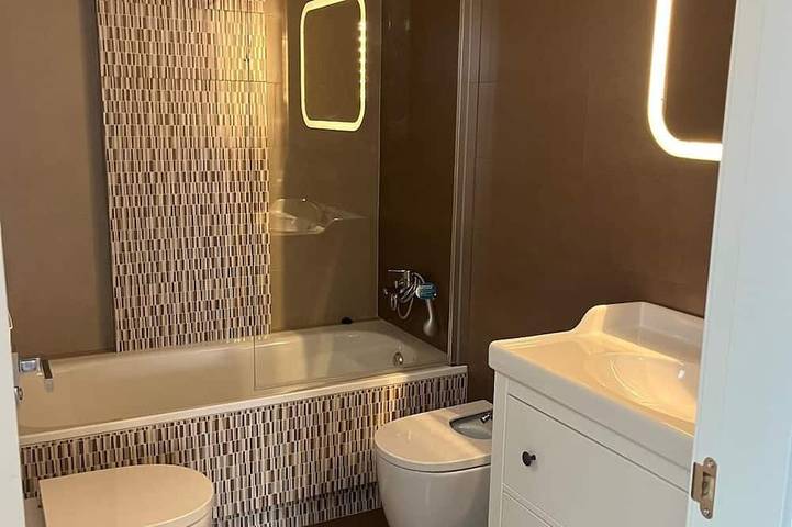 Appartement entier, \"Julia Gemella Acci\" Vacation Rentals. Space and tranquility right in the heart of the city. in Guadix, Géoparc de Grenade