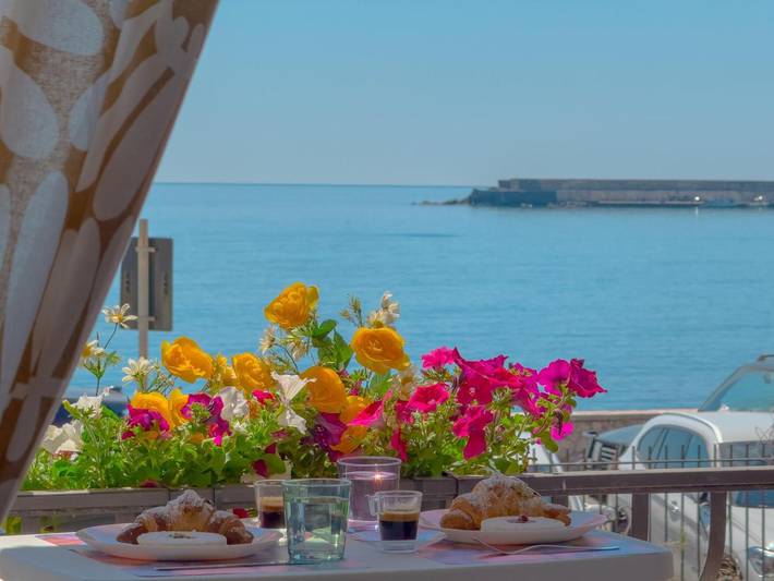 Ferienwohnung für 6 Personen, mit Balkon in Giardini-Naxos - 2