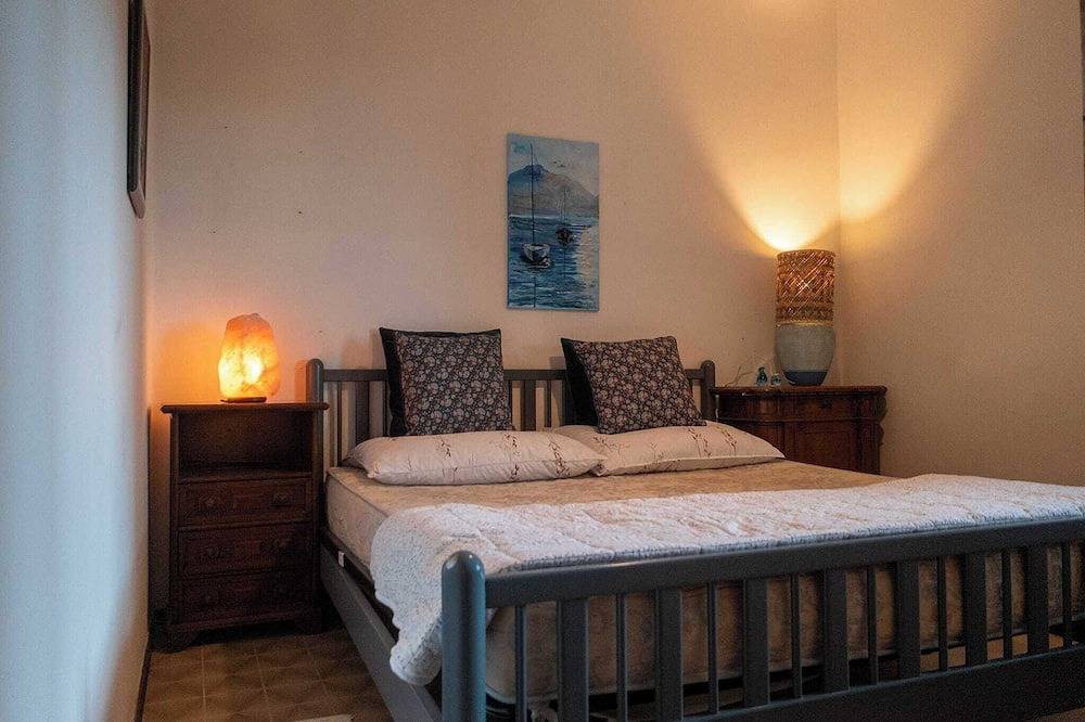 Cały apartament, Quiet apartment with parking space, 5 minutes' walk from the beach in Grado, Prowincja Gorycja