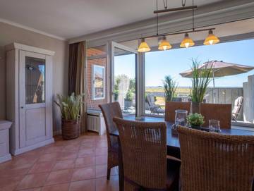 Bungalow für 5 Personen in Wyk auf Föhr, Föhr, Bild 1