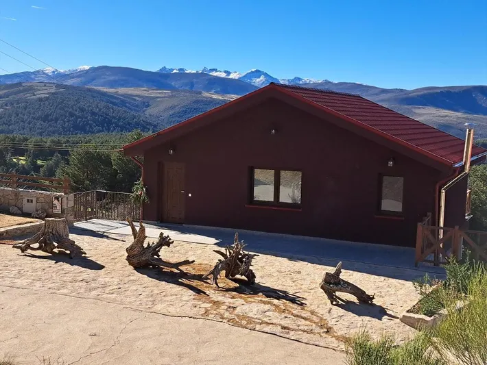 Chalet pour 4 personnes, avec jardin et vue - 1