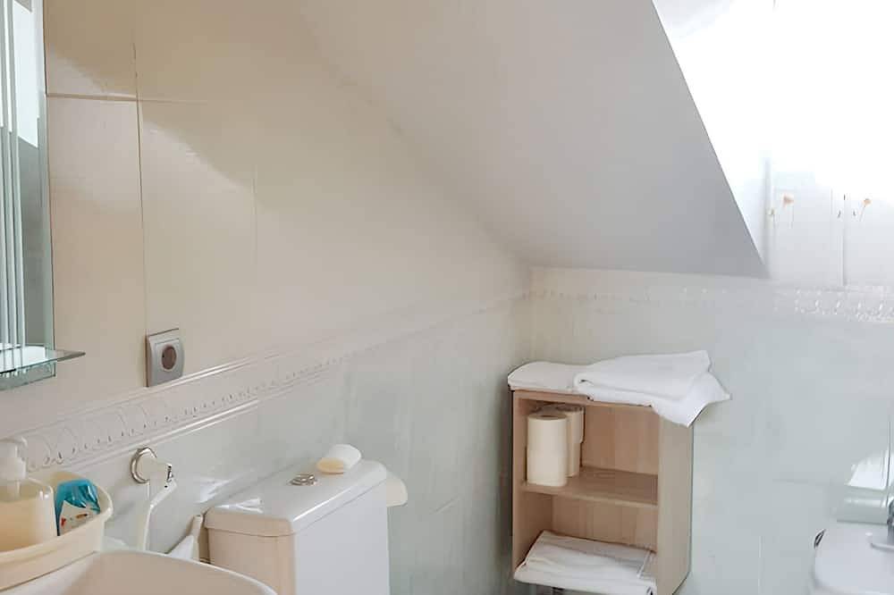 Entire apartment, Homerez - 120m² Apartment in Astorga with Terrace in Astorga, León Region