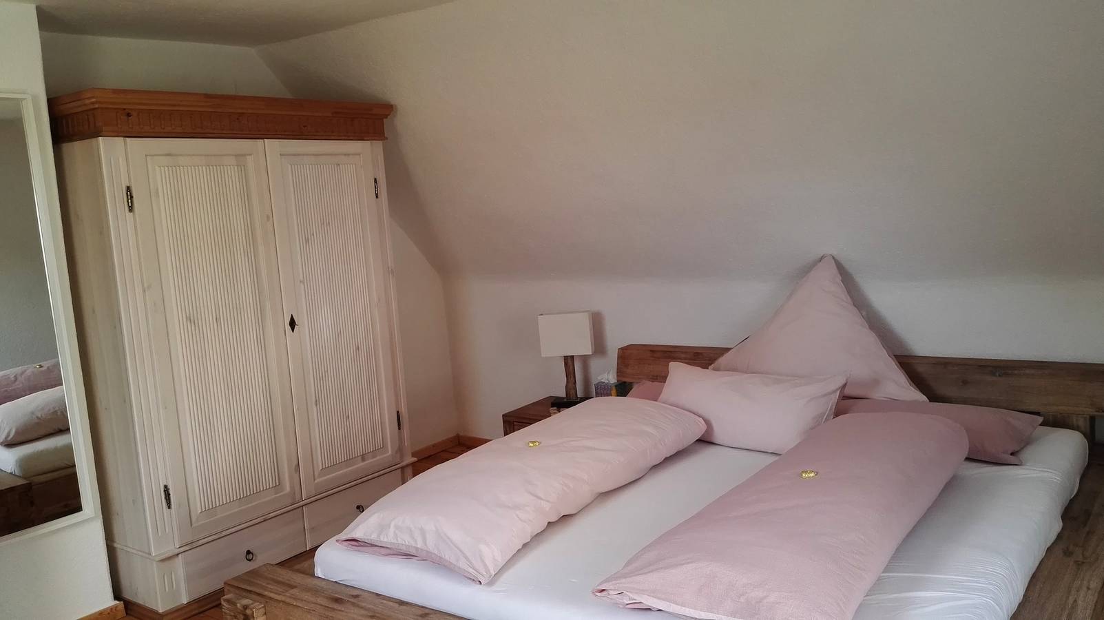Haus Liebevoll und Bauwagen Mäxle - Haus Liebevoll mit Bauwagen Mäxle - das besondere Übernachten in Altmühlseenähe, foto 10