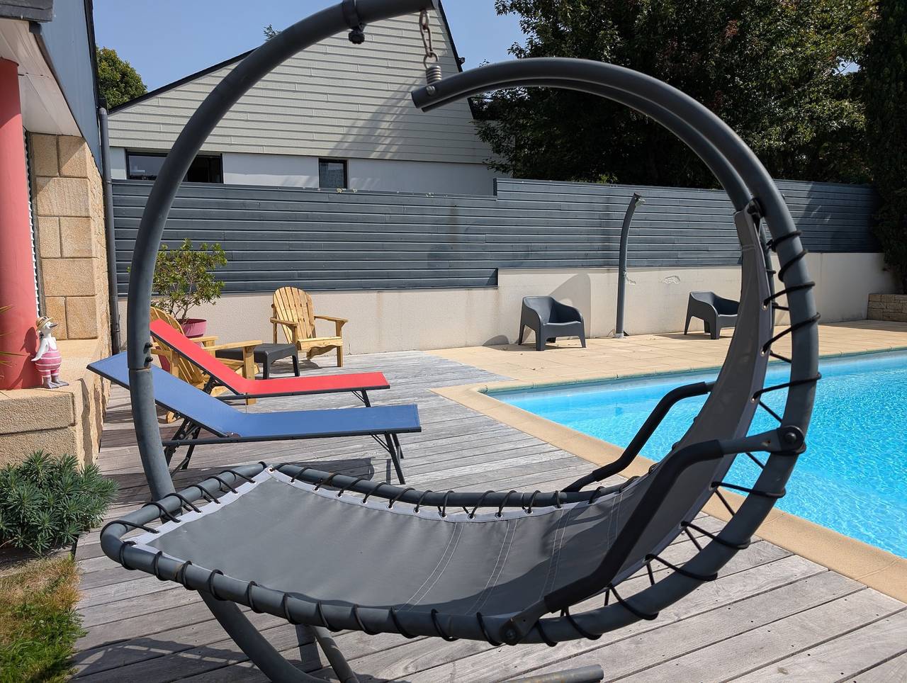 Apartamento entero, Apartamento 'Le Clos Du Pont, Zen' con vistas al mar, piscina privada y Wi-Fi in Noyalo, Côte des Mégalithes
