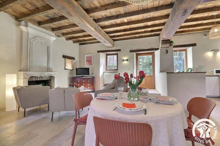 Gîte pour 4 personnes, avec jardin à Montfort-sur-Meu - 3