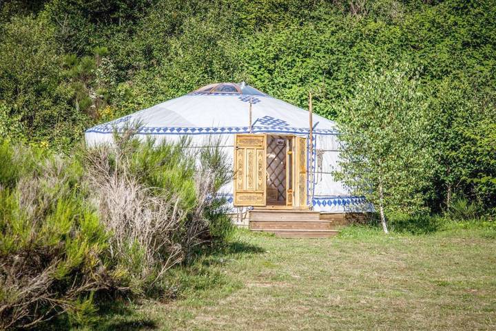 Maison de campagne pour 4 personnes, avec terrasse et vue sur le lac
