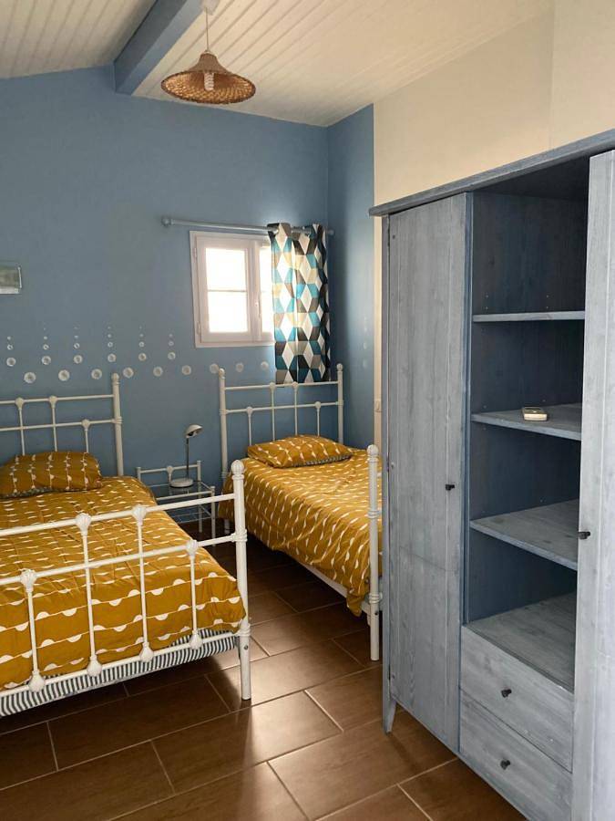 Gîte pour 4 personnes, avec Terrasse et Vue à Isturits - 3