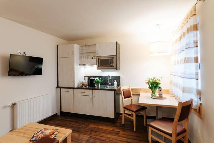 Ganze Ferienwohnung, Apartment 1/1 Schlafraum, Du, Wc in Hermagor-Pressegger See, Bezirk Hermagor