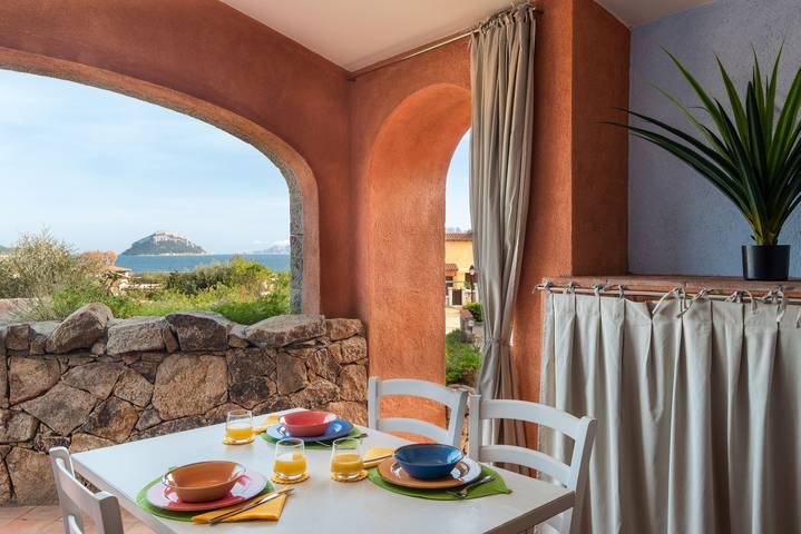 Gîte pour 4 personnes, avec terrasse à Golfo Aranci - 4