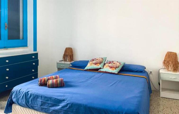 Ganze Wohnung, Ferienwohnung 'Tramonti D'Incanto' mit Meerblick, Wlan und Klimaanlage in Spiaggia di Torre Pali (Salve), Salve
