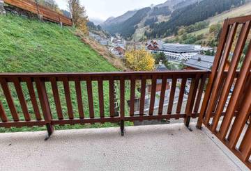 Hütte für 4 Personen, mit Balkon in Méribel