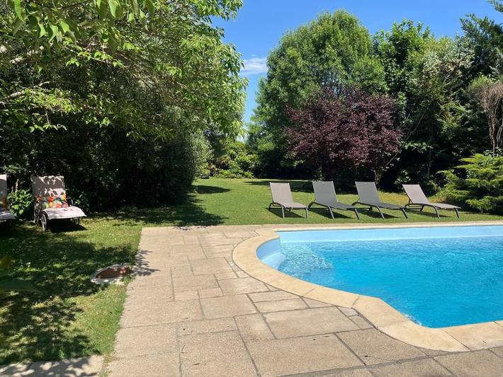 Location de vacances pour 4 personnes, avec jardin et piscine à Berrias-et-Casteljau - 4