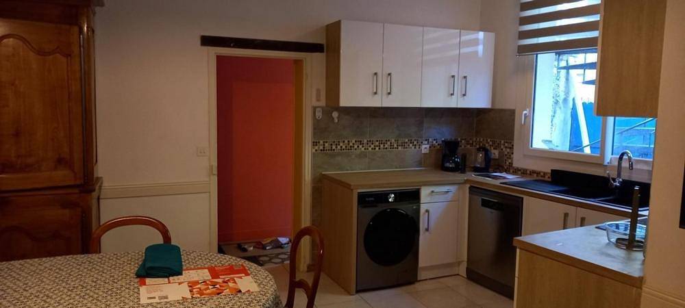 Location de vacances pour 6 personnes à La Chartre-sur-le-Loir - 3