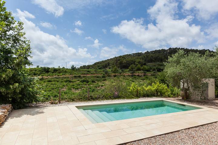 Casa de vacaciones para 2 personas, con jacuzzi y jardín en Alt Penedès - 2