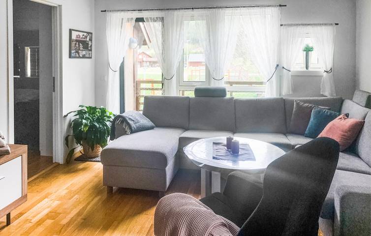 Ganze Ferienwohnung, Ferienwohnung für 8 Personen mit Garten in Valle