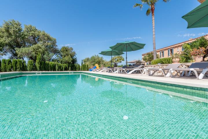 Finca für 10 Personen, mit Terrasse und Garten in Sant Llorenç des Cardassar - 2