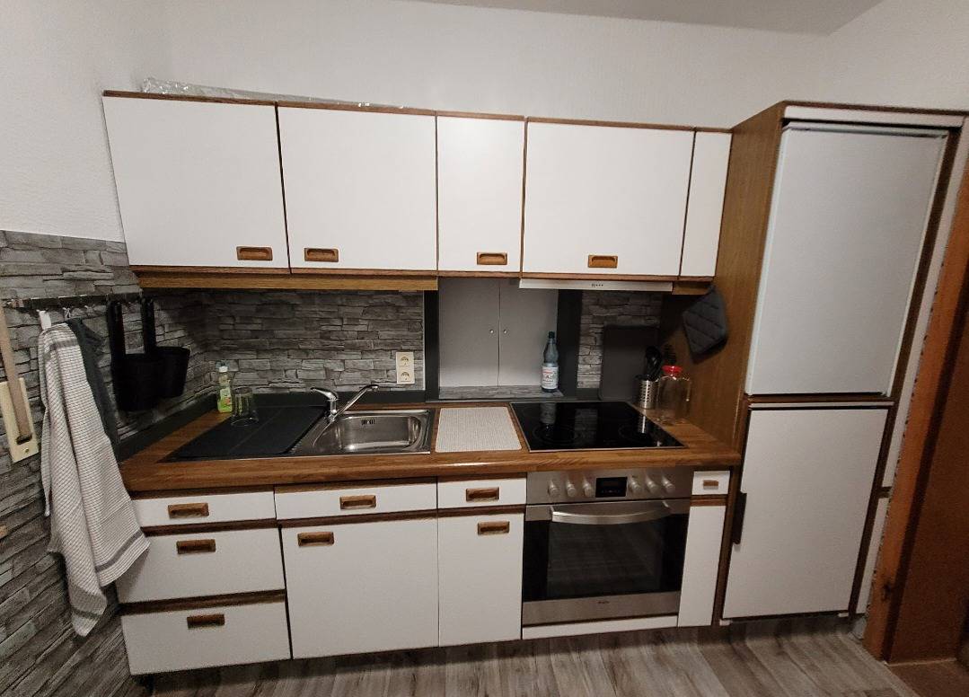 Ganze Wohnung, Ferienwohnung "Am Strohberg" mit Balkon und Wlan in Gladenbach, Naturpark Lahn-Dill-Bergland
