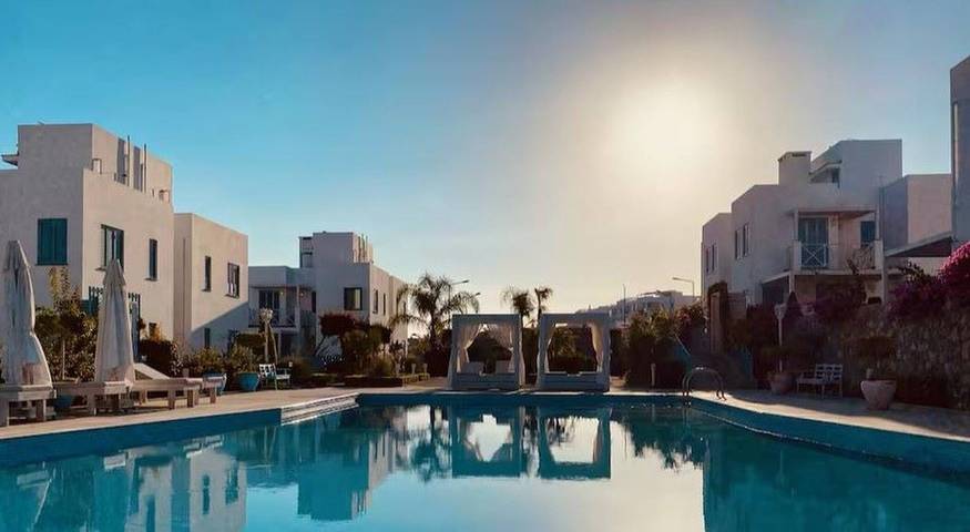 Reihenhaus im Resort · Meer- und Bergblick in Nordzypern