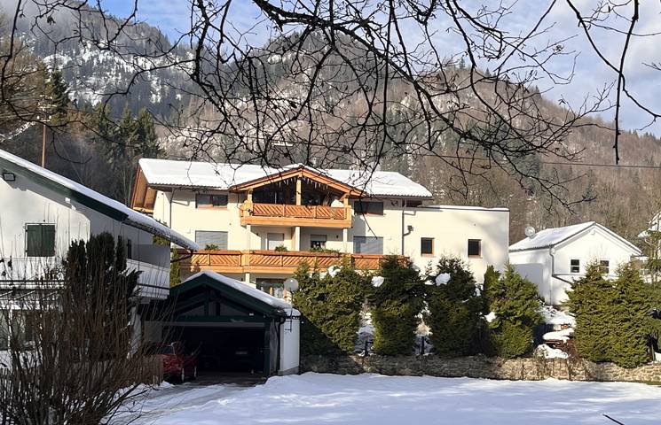 Ferienwohnung für 4 Personen, mit Balkon und Garten in Oberaudorf
