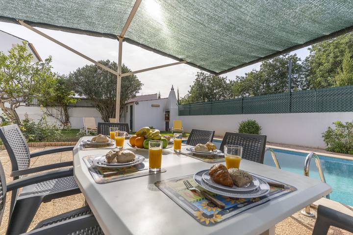 Casa de férias para 6 pessoas, com jardim em Ferreiras