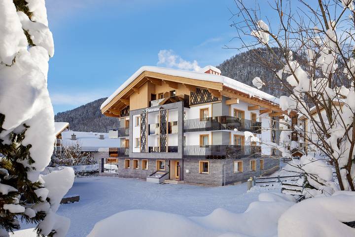 Geheel vakantieappartement, Vakantieappartement voor 4 personen met tuin in Samnaun-Dorf, Samnaun