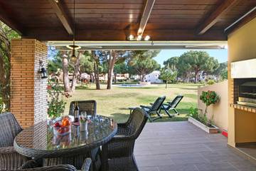 Vakantiehuis voor 6 Personen in Quarteira, Algarve, Afbeelding 2