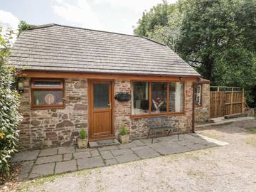 Log Cabin for 2 People in Herefordshire, Midlands, Photo 1