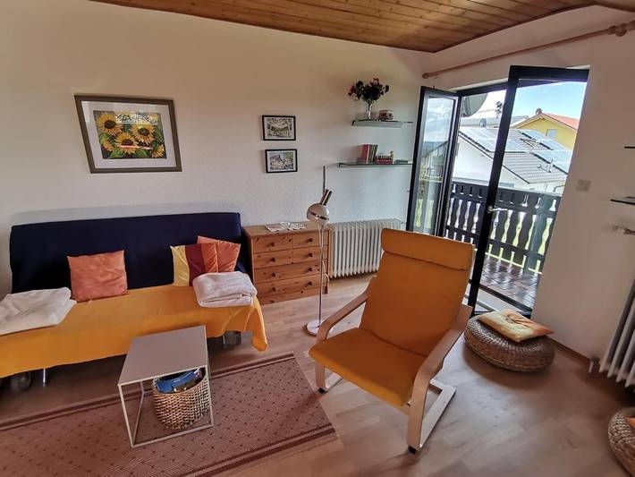 Ferienwohnung für 6 Personen, mit Balkon und Terrasse sowie Garten und Ausblick in Grasellenbach