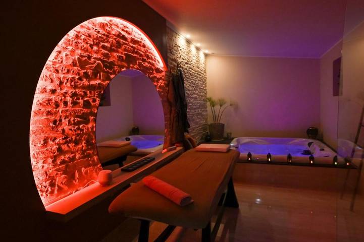 Location de vacances pour 2 personnes, avec jacuzzi et terrasse à Arçais - 4