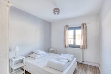 Maison De Vacances pour 6 Personnes dans Saint-Amandin, Massif central, Photo 3