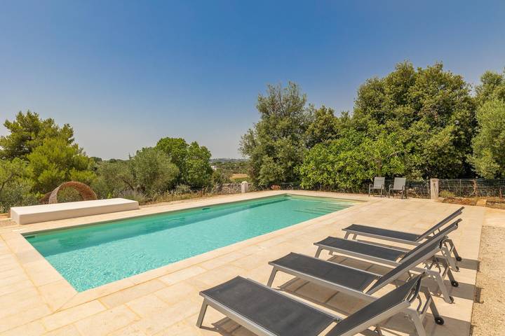 Trullo pour 6 personnes, avec Balcon/Terrasse et Jardin à Cisternino