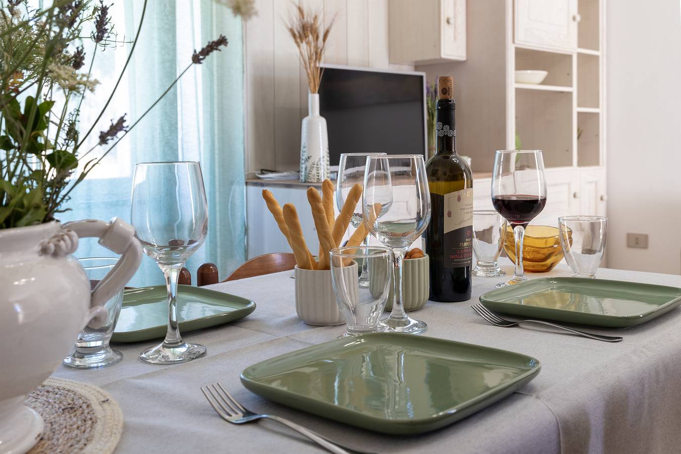 Appartamento intero, Appartamento 'Fico D'India Country View' con vista sulle colline, terrazza privata e Wi-Fi in Castelsardo, Provincia di Sassari
