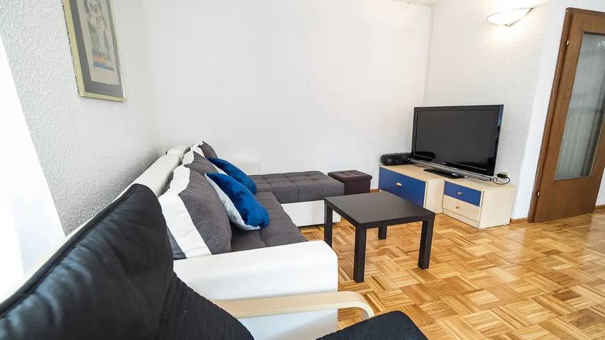 Ferienwohnung für 7 Personen, mit Balkon in Bovec - 2