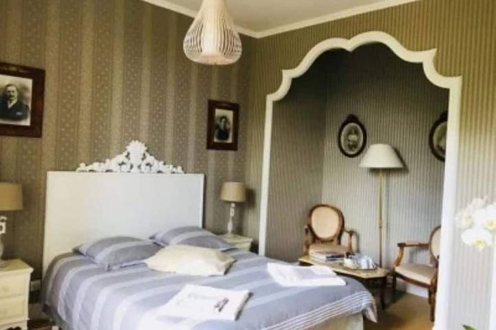 Gîte pour 15 personnes, avec jardin à Ligré - 3